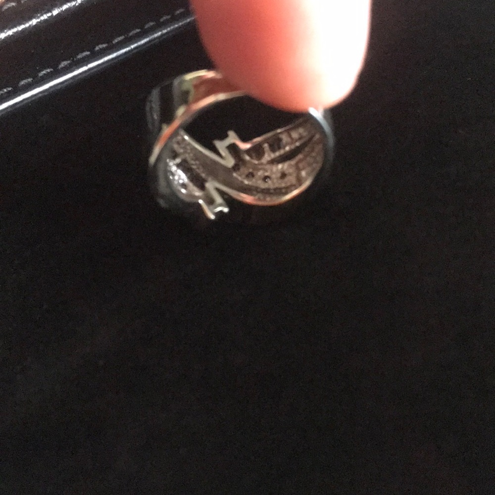 Diamond ring - Picture 2 of 4